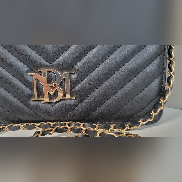 NWT Badgley Mischka Crossbody - Picture 3 of 11
